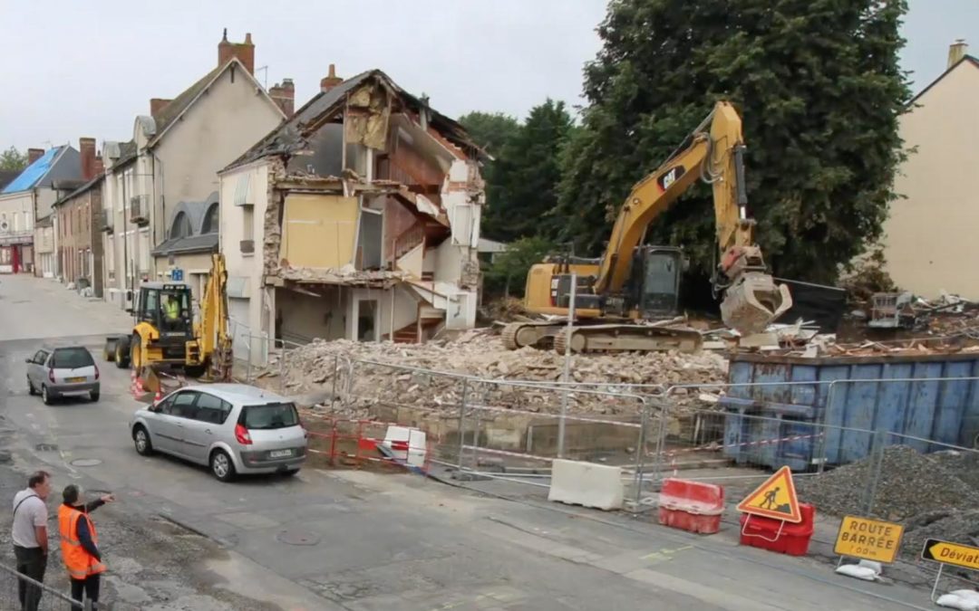 Démolition en accéléré vidéo – Timelapse de déconstruction